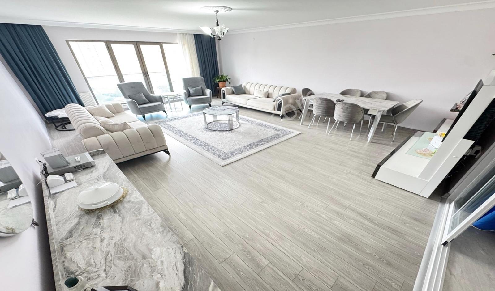 Yükseltepe'de Yüksek Kat Çift Teras Balkonlu 250 M2 Site Dairesi — fotoğraf 11