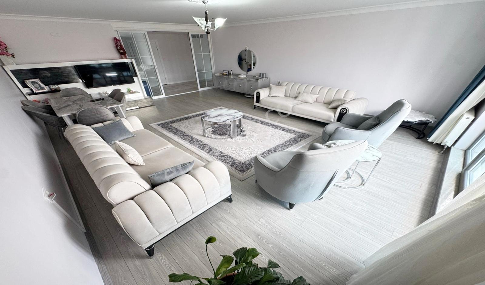 Yükseltepe'de Yüksek Kat Çift Teras Balkonlu 250 M2 Site Dairesi — fotoğraf 13