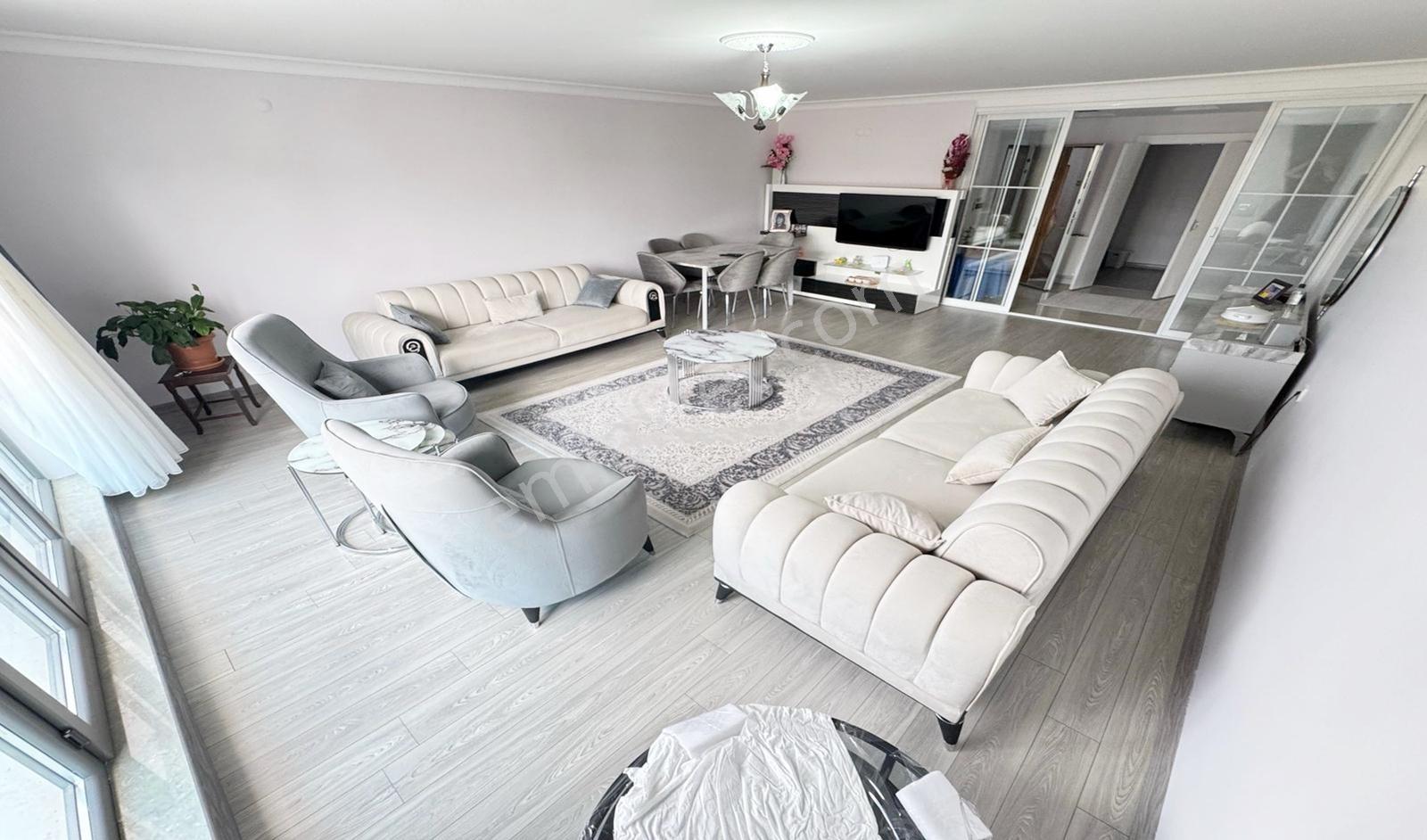 Yükseltepe'de Yüksek Kat Çift Teras Balkonlu 250 M2 Site Dairesi — fotoğraf 14