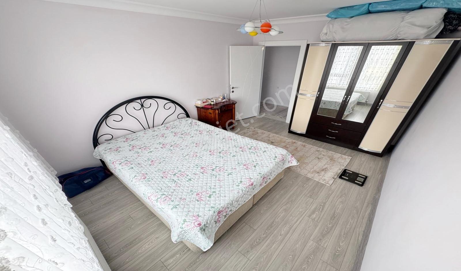 Yükseltepe'de Yüksek Kat Çift Teras Balkonlu 250 M2 Site Dairesi — fotoğraf 23