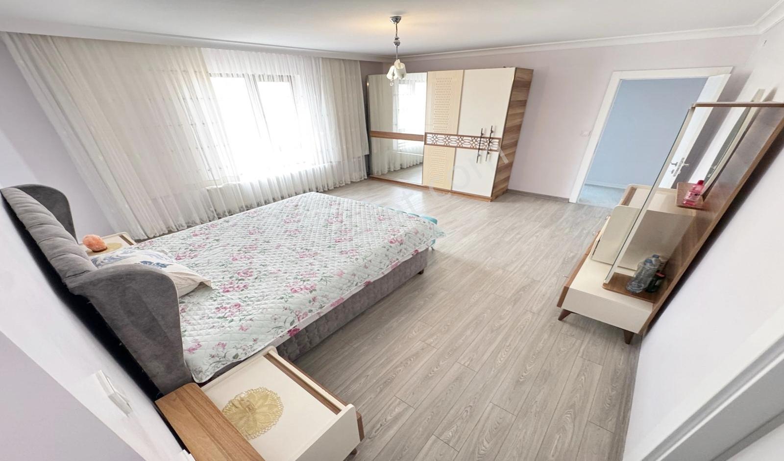Yükseltepe'de Yüksek Kat Çift Teras Balkonlu 250 M2 Site Dairesi — fotoğraf 34