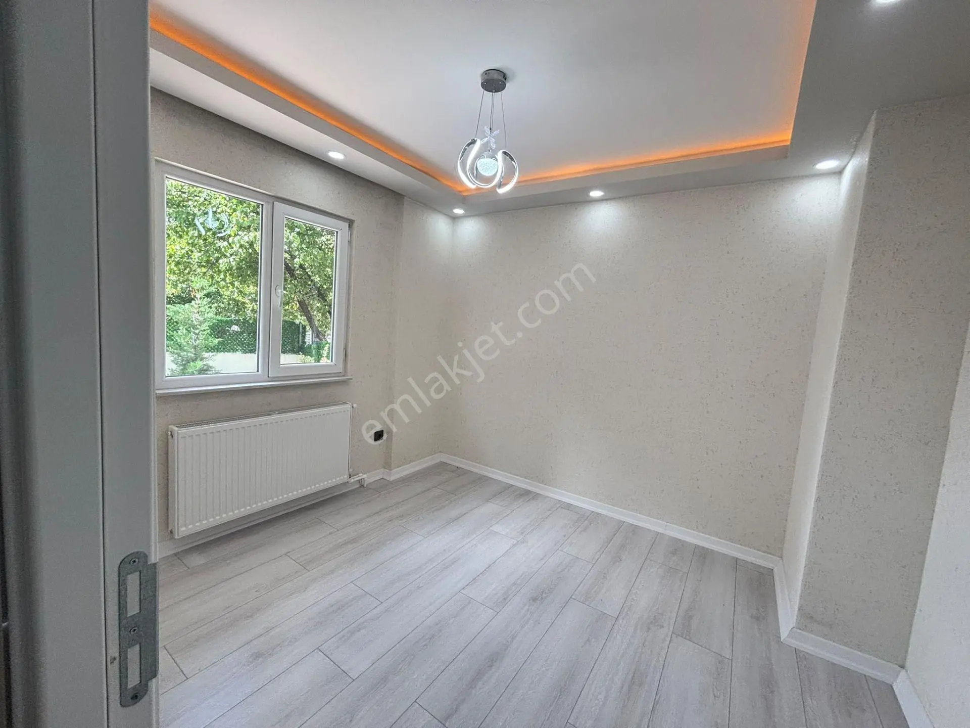 Yılmaz Gayrimenkul'den Andiçen Mah. 1+1 Kış Bahçeli Full Yapılı Müstakil Daire — fotoğraf 7