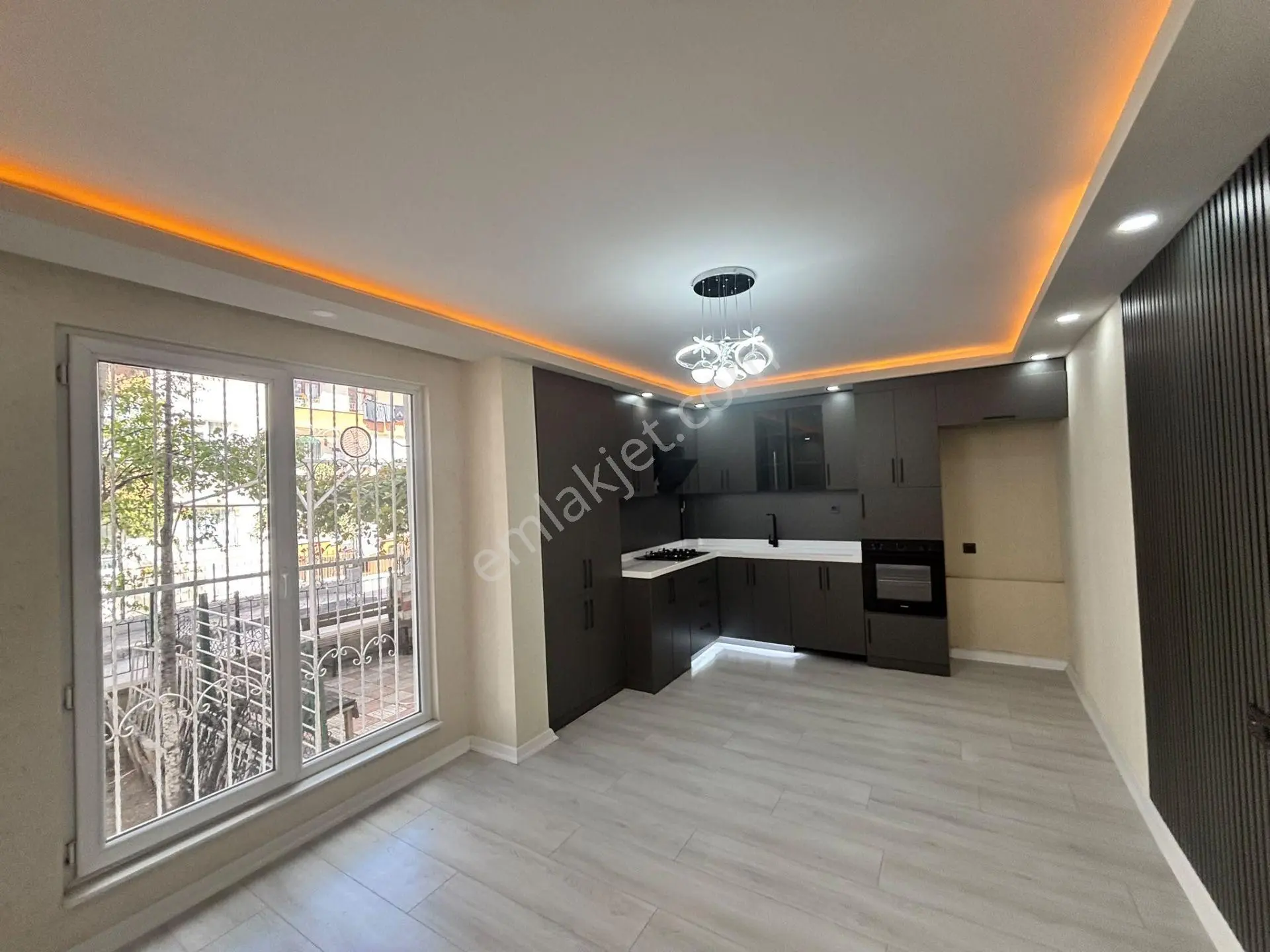 Yılmaz Gayrimenkul'den Andiçen Mah. 1+1 Kış Bahçeli Full Yapılı Müstakil Daire — fotoğraf 12