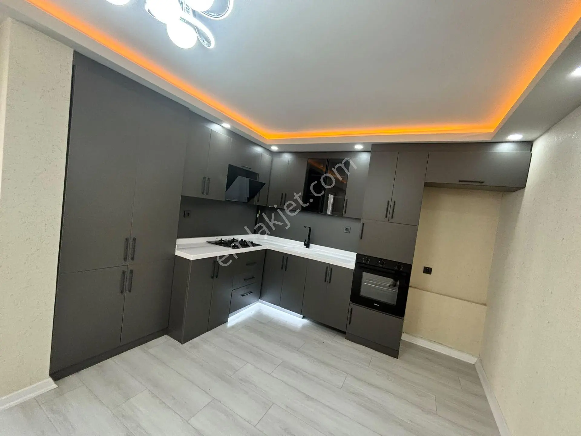 Yılmaz Gayrimenkul'den Andiçen Mah. 1+1 Kış Bahçeli Full Yapılı Müstakil Daire — fotoğraf 33