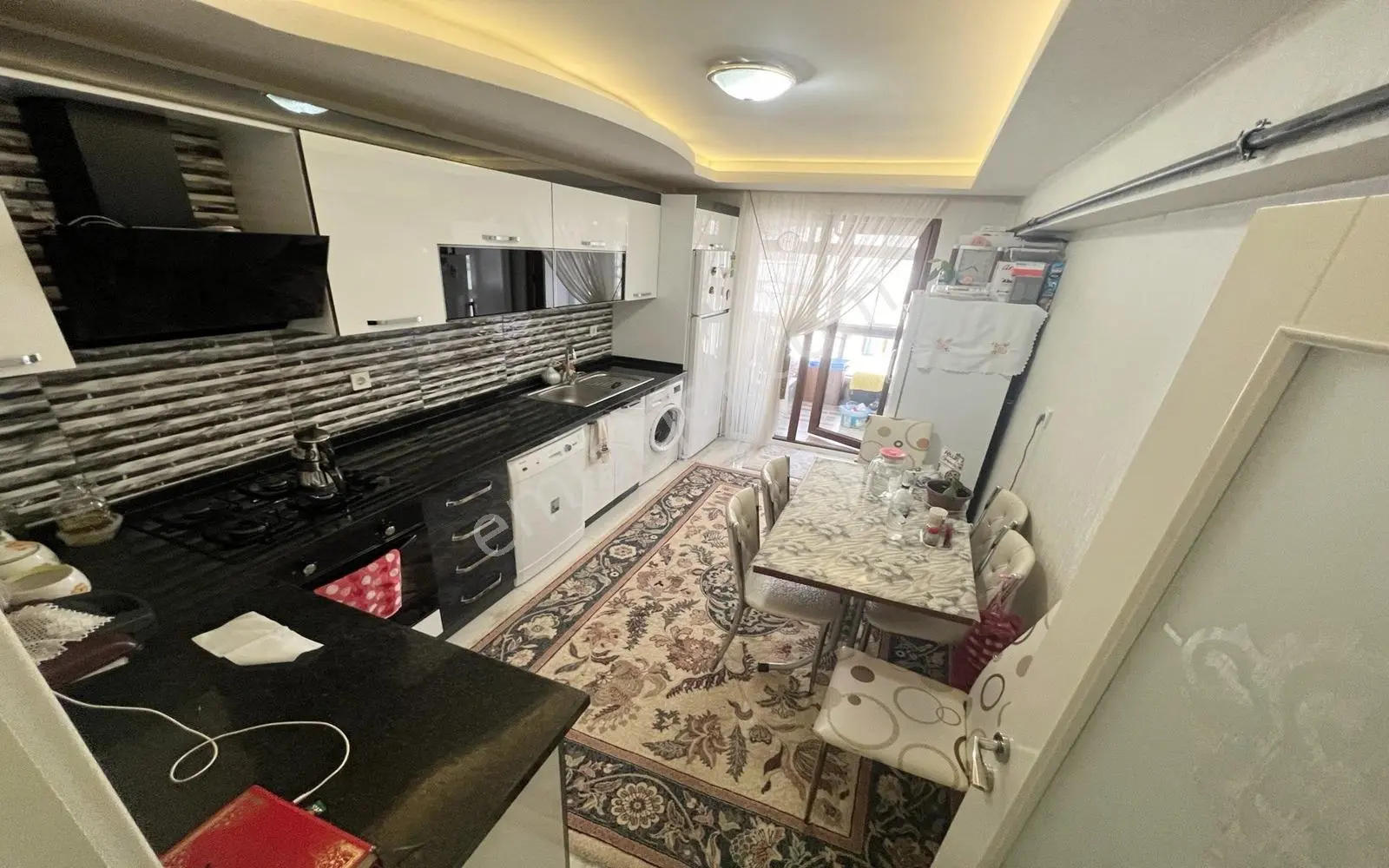 Kuşcağız'da Yeni Bina Katta Ön Cephe Full+full Yapılı 3+1 Daire — fotoğraf 2