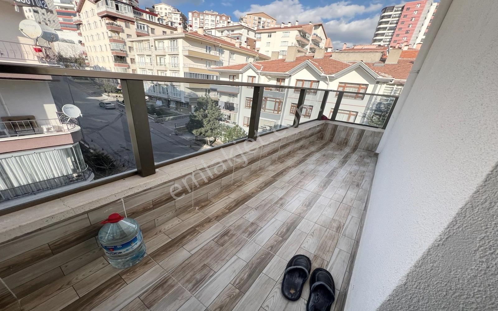 Kuşcağız'da Yeni Bina Katta Ön Cephe Full+full Yapılı 3+1 Daire — fotoğraf 13