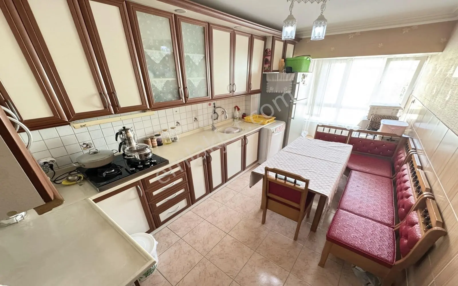 Pınarbaşı'nda Aşıkpaşa Cadde Üzeri Katta Ön Cephe 3+1 Daire — fotoğraf 3