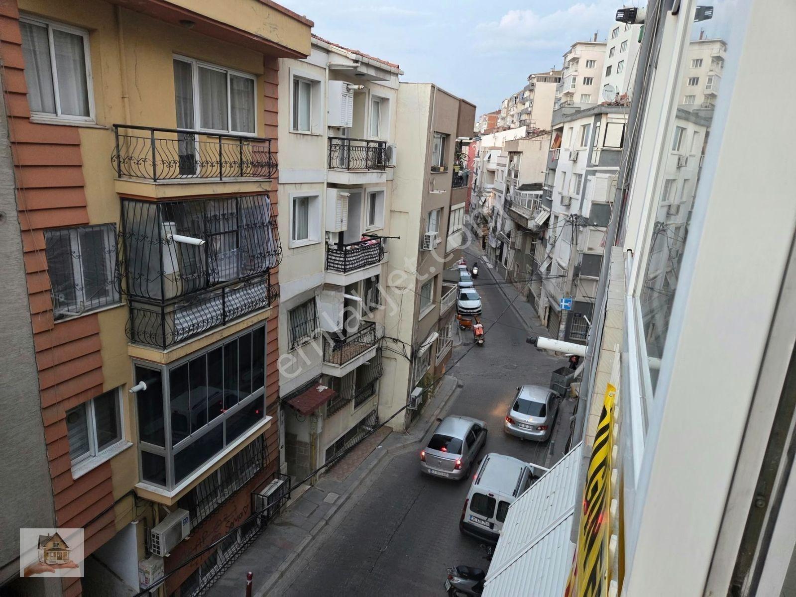 Üçyol Metro Yakını Ara Kat 3+1 140m2 Satılık Daire — fotoğraf 13