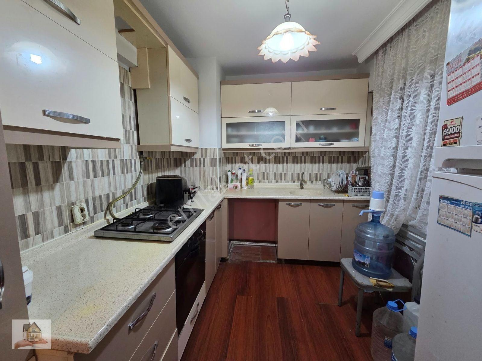 Üçyol Metro Yakını Ara Kat 3+1 140m2 Satılık Daire — fotoğraf 20