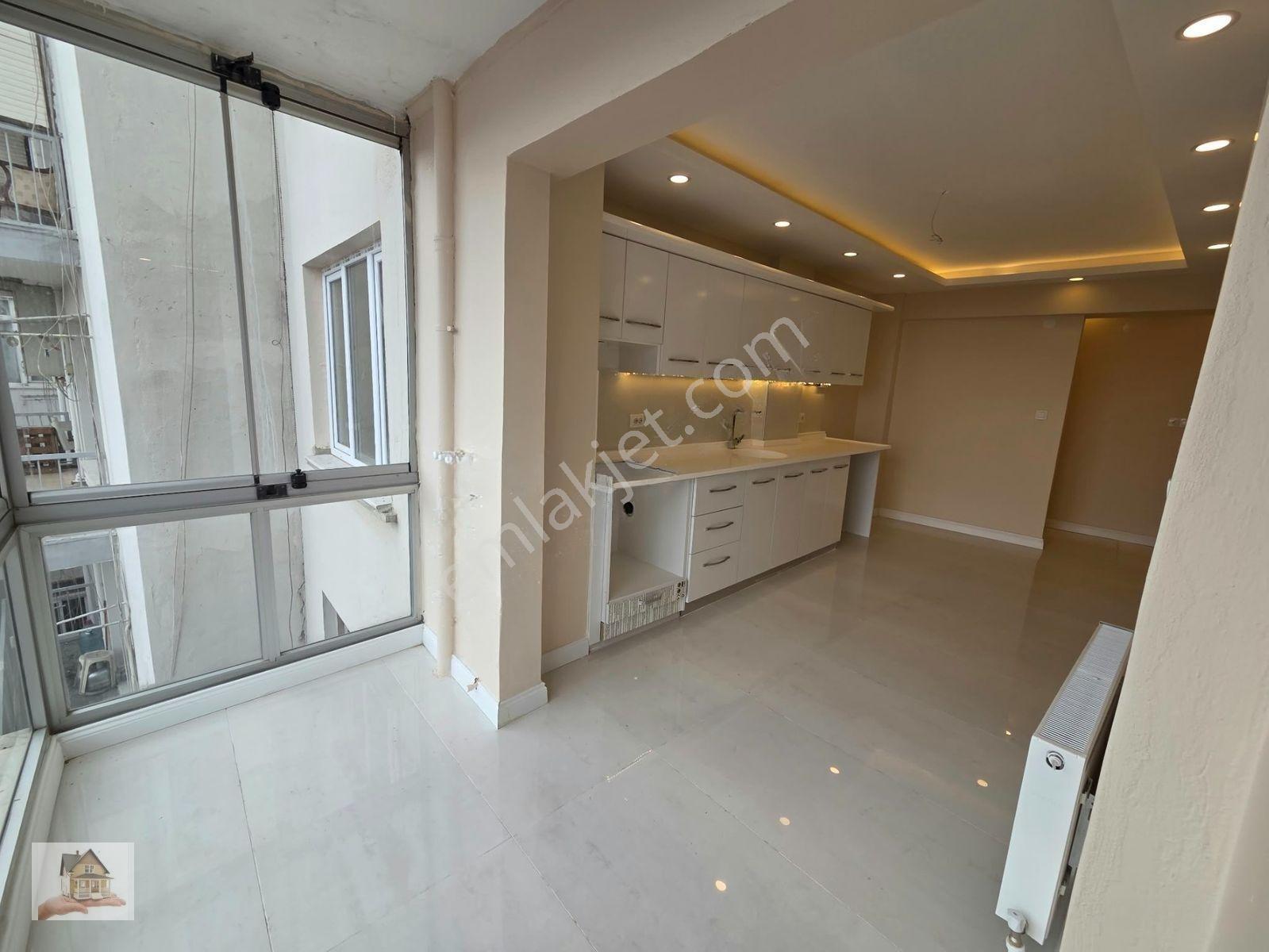 İnönü Caddesinde Üzerinde İçi Ful Yapılı Ara Kat 125m2 Satılık Daire — fotoğraf 4