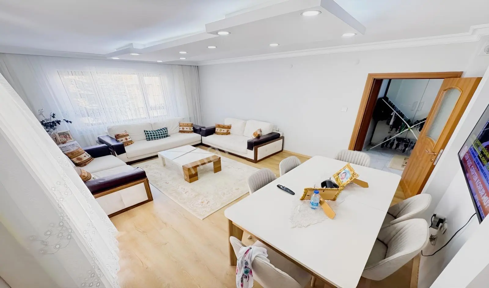 Kuşcağız Günsazak Cadde Yakını Katta Full+full Yapılı Ön Cephe — fotoğraf 3