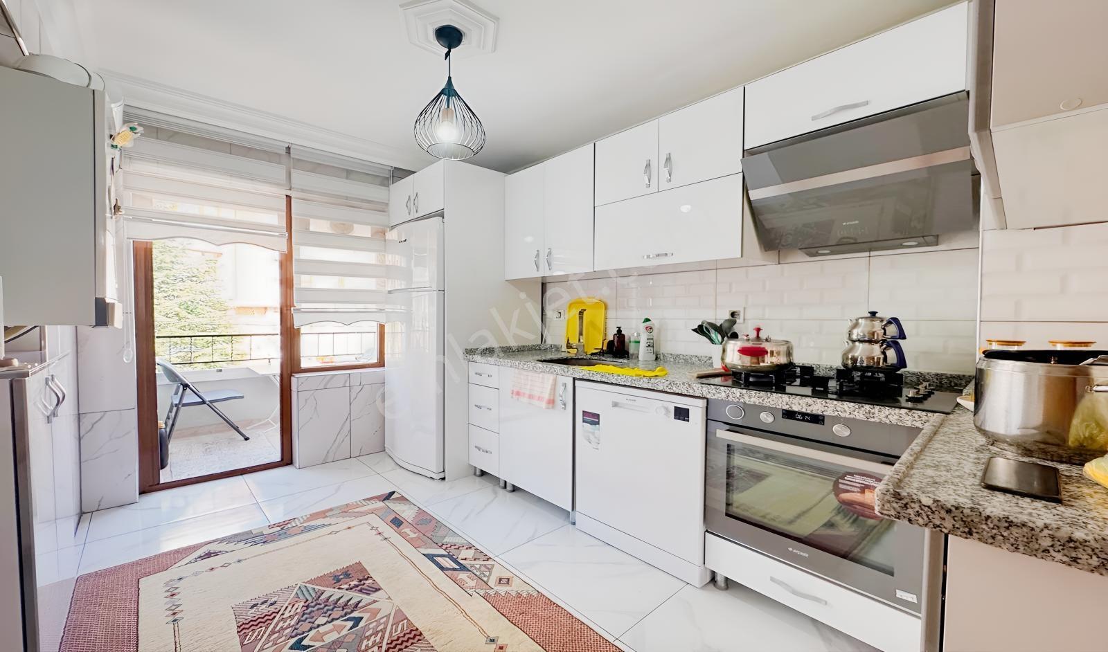 Kuşcağız Günsazak Cadde Yakını Katta Full+full Yapılı Ön Cephe — fotoğraf 11