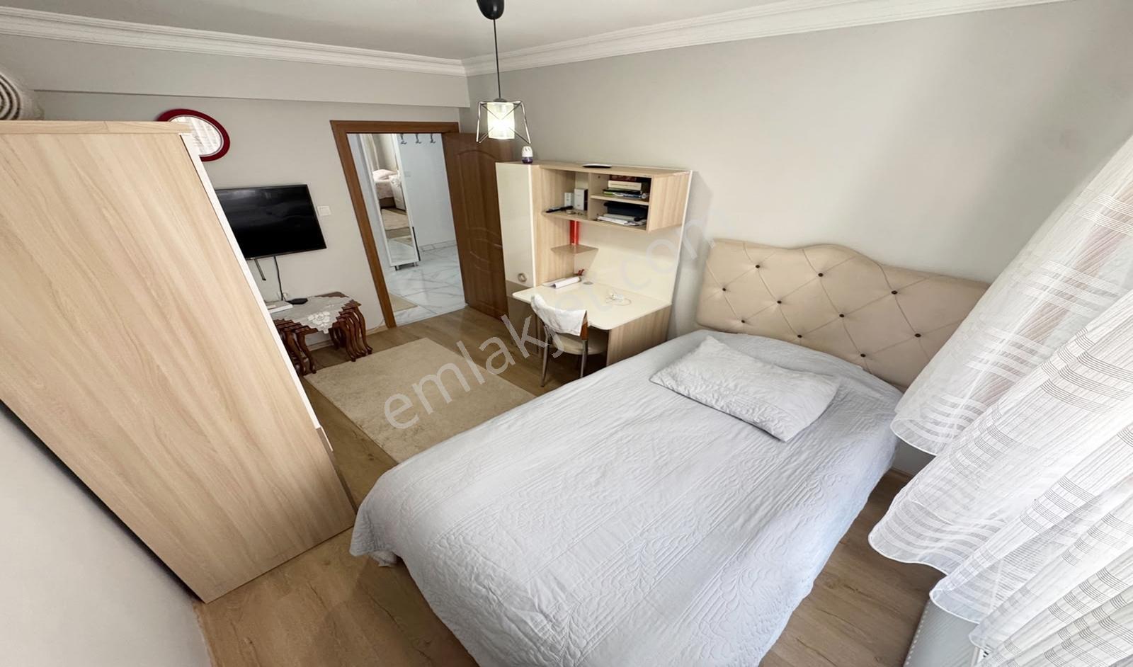 Kuşcağız Günsazak Cadde Yakını Katta Full+full Yapılı Ön Cephe — fotoğraf 19