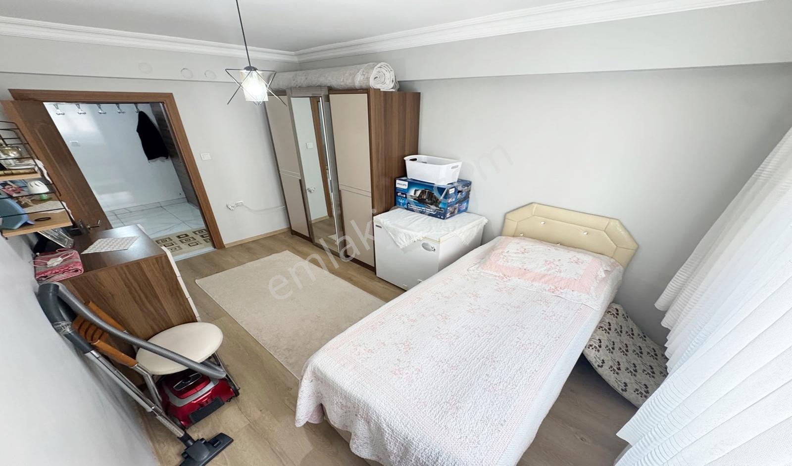 Kuşcağız Günsazak Cadde Yakını Katta Full+full Yapılı Ön Cephe — fotoğraf 24