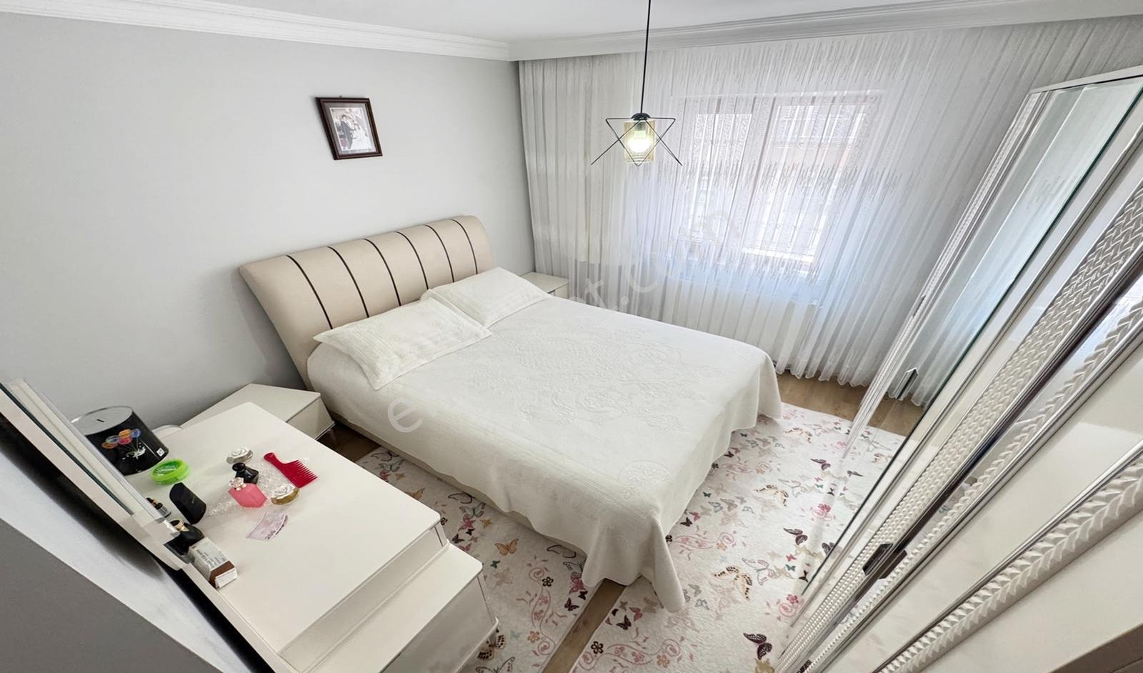 Kuşcağız Günsazak Cadde Yakını Katta Full+full Yapılı Ön Cephe — fotoğraf 25