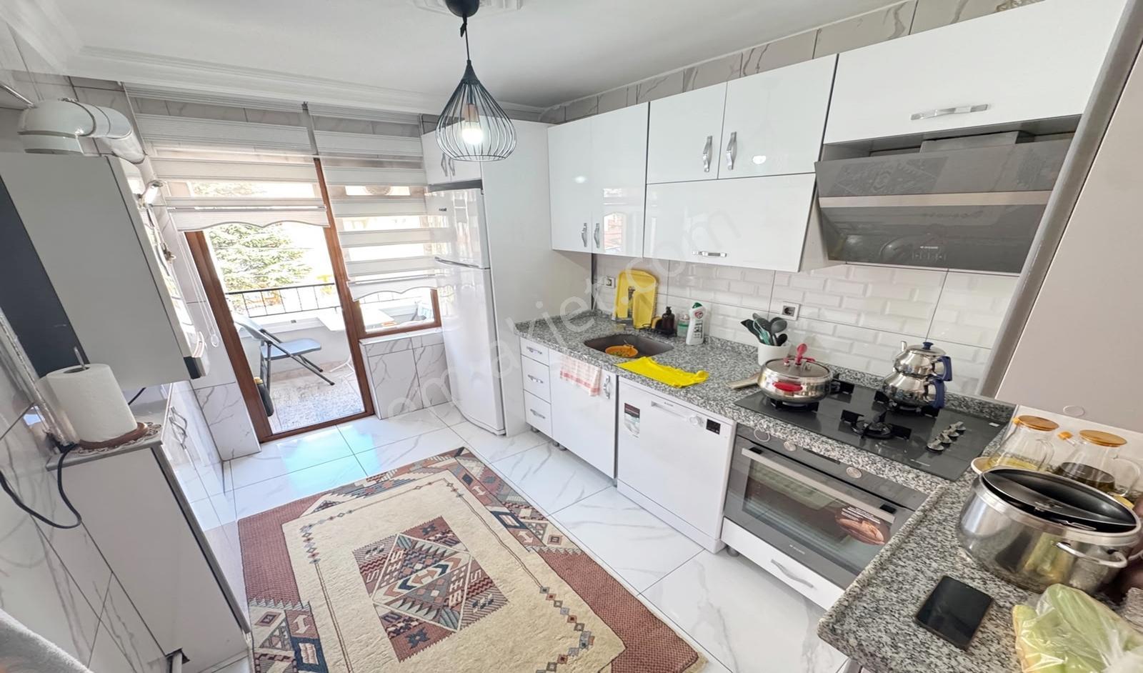Kuşcağız Günsazak Cadde Yakını Katta Full+full Yapılı Ön Cephe — fotoğraf 33