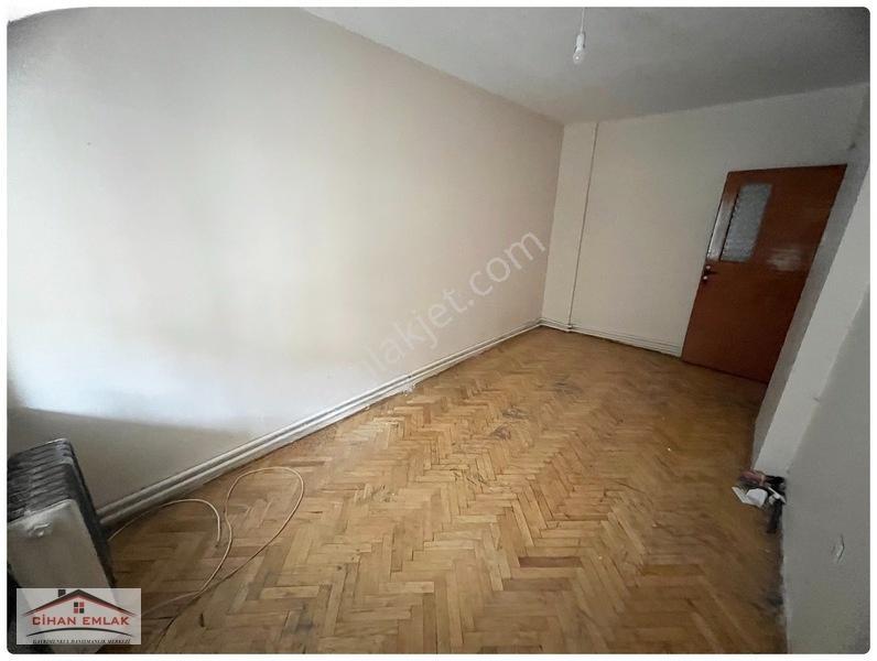 Cihandan Esentepe Mah Ragıp Tüzün Cadde Üzeri 3+1 Satlık Daire — fotoğraf 11
