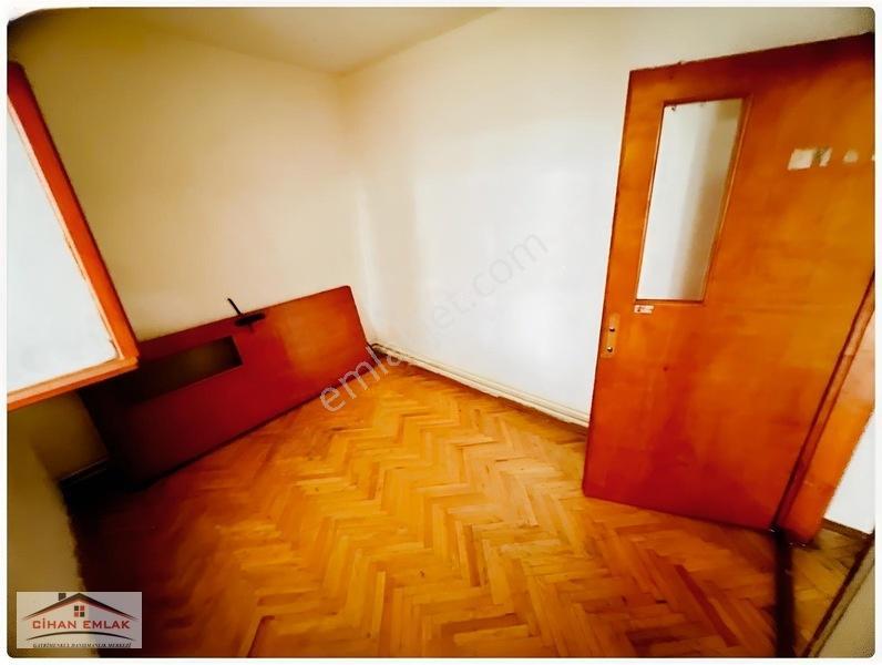 Cihandan Esentepe Mah Ragıp Tüzün Cadde Üzeri 3+1 Satlık Daire — fotoğraf 18
