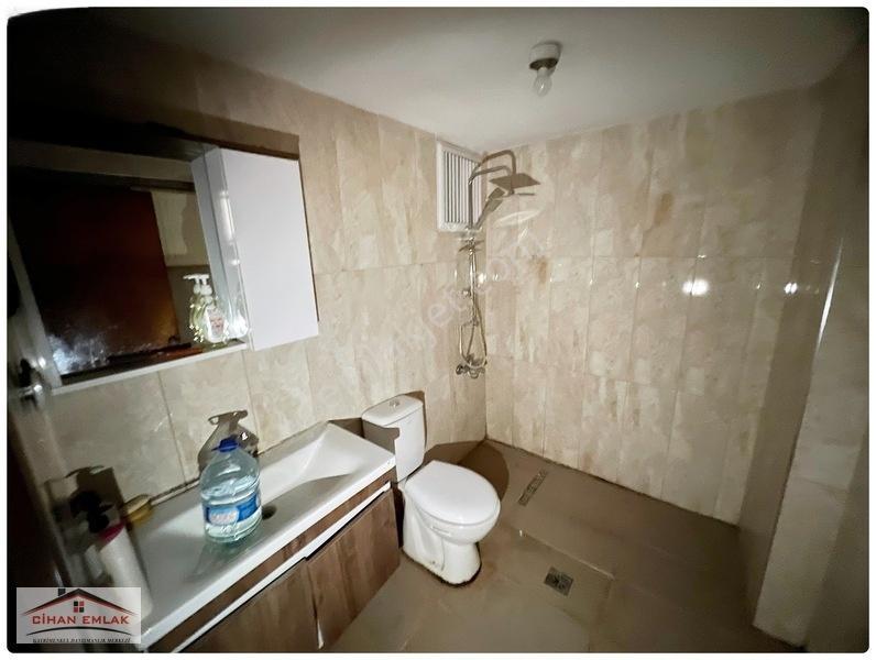 Cihandan Esentepe Mah Ragıp Tüzün Cadde Üzeri 3+1 Satlık Daire — fotoğraf 23