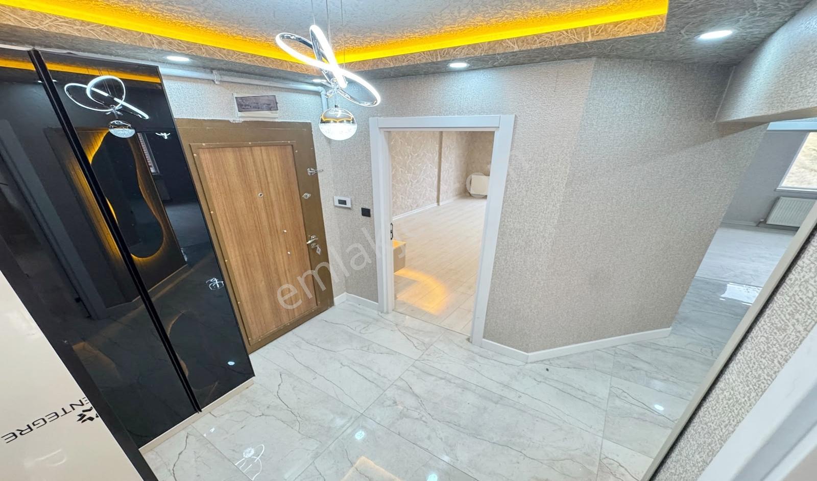 Kuşcağız'da Asansörlü Full+full Lüx Yapılı Göz Alıcı 3+1 Daire — fotoğraf 31