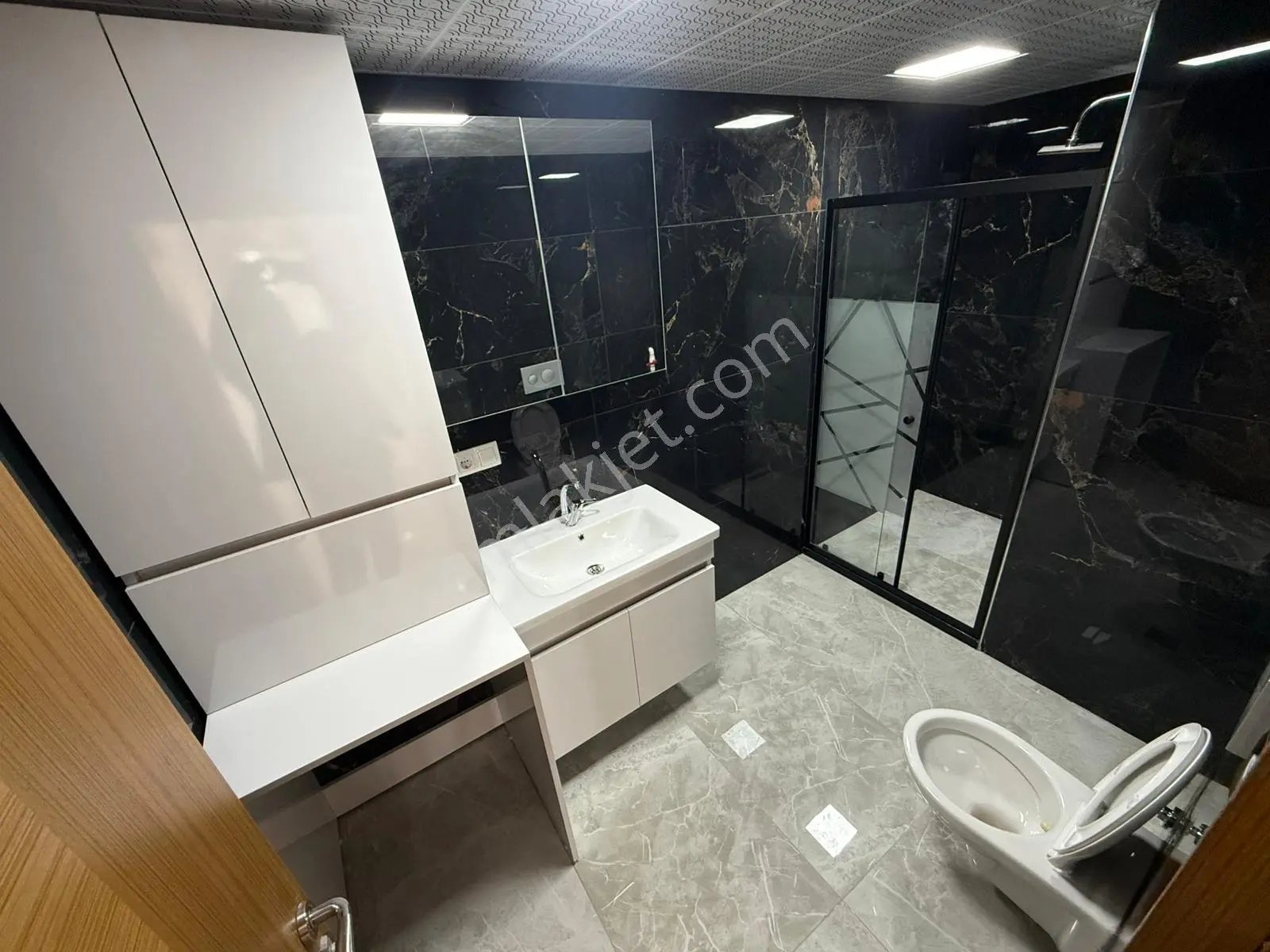 Dodurga Mevkii 13.kat Katta 2 Daire Tek Tapu 3+1=x2 Toplam 6+1 — fotoğraf 31