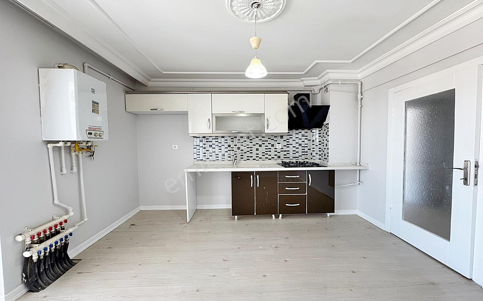 Atapark'ta Ovacık Manzaralı 3+1 Katta 125 M2 Emsalsiz Daire — fotoğraf 5