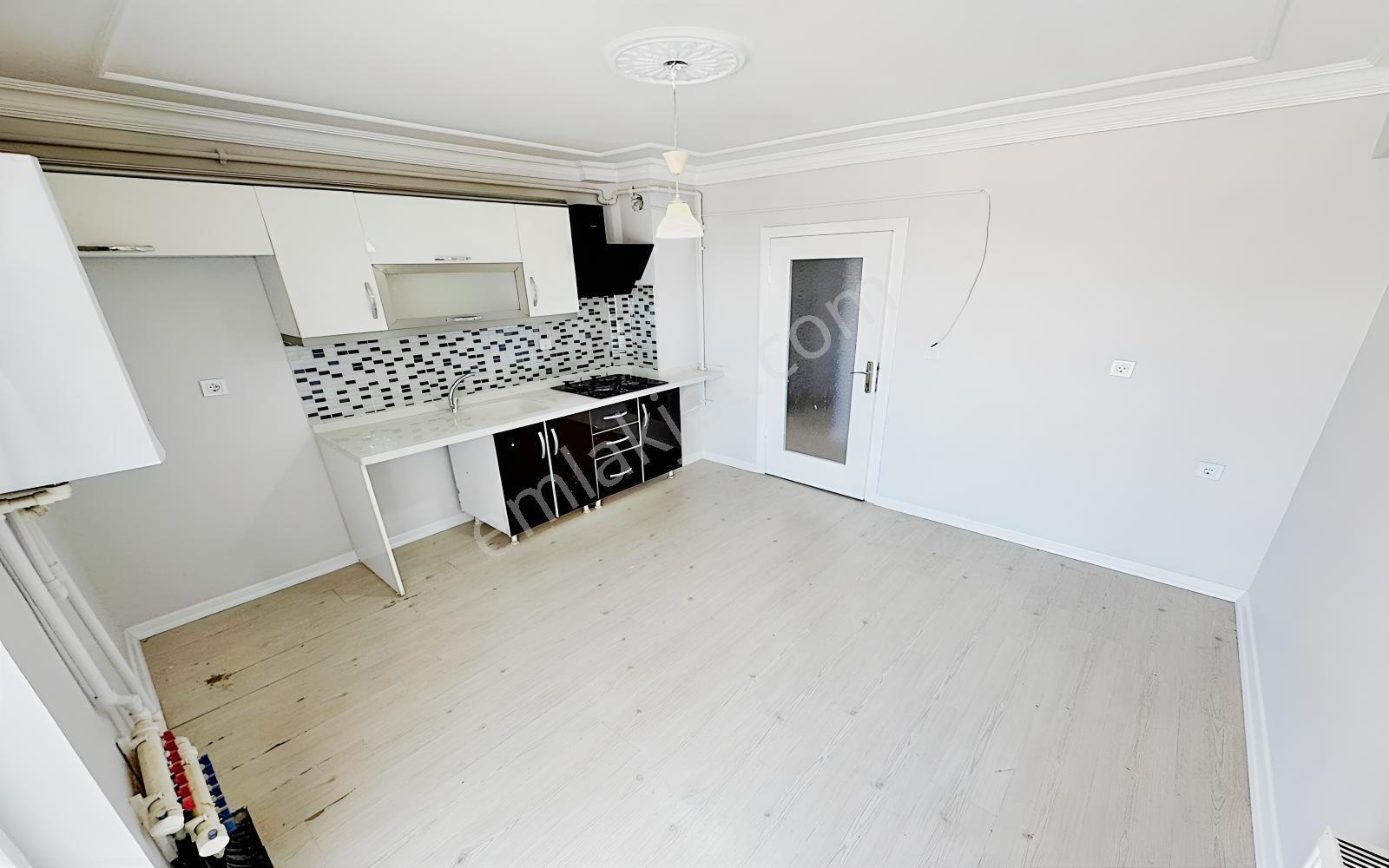 Atapark'ta Ovacık Manzaralı 3+1 Katta 125 M2 Emsalsiz Daire — fotoğraf 6