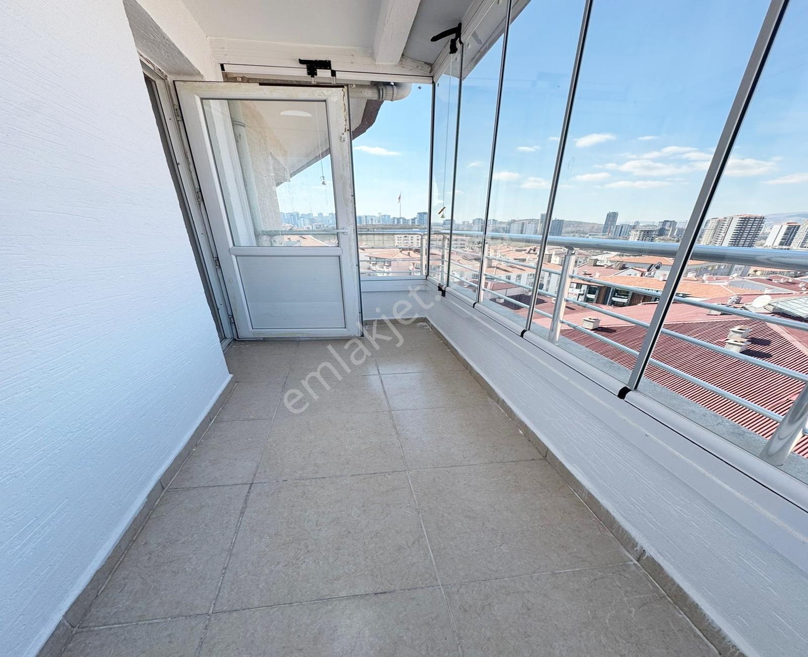 Atapark'ta Ovacık Manzaralı 3+1 Katta 125 M2 Emsalsiz Daire — fotoğraf 10