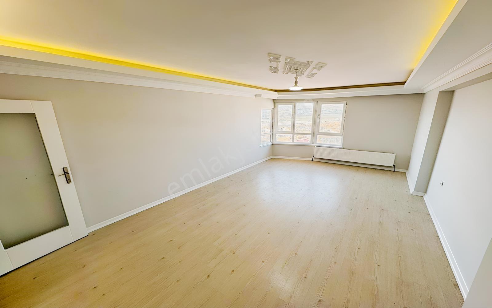 Atapark'ta Ovacık Manzaralı 3+1 Katta 125 M2 Emsalsiz Daire — fotoğraf 13