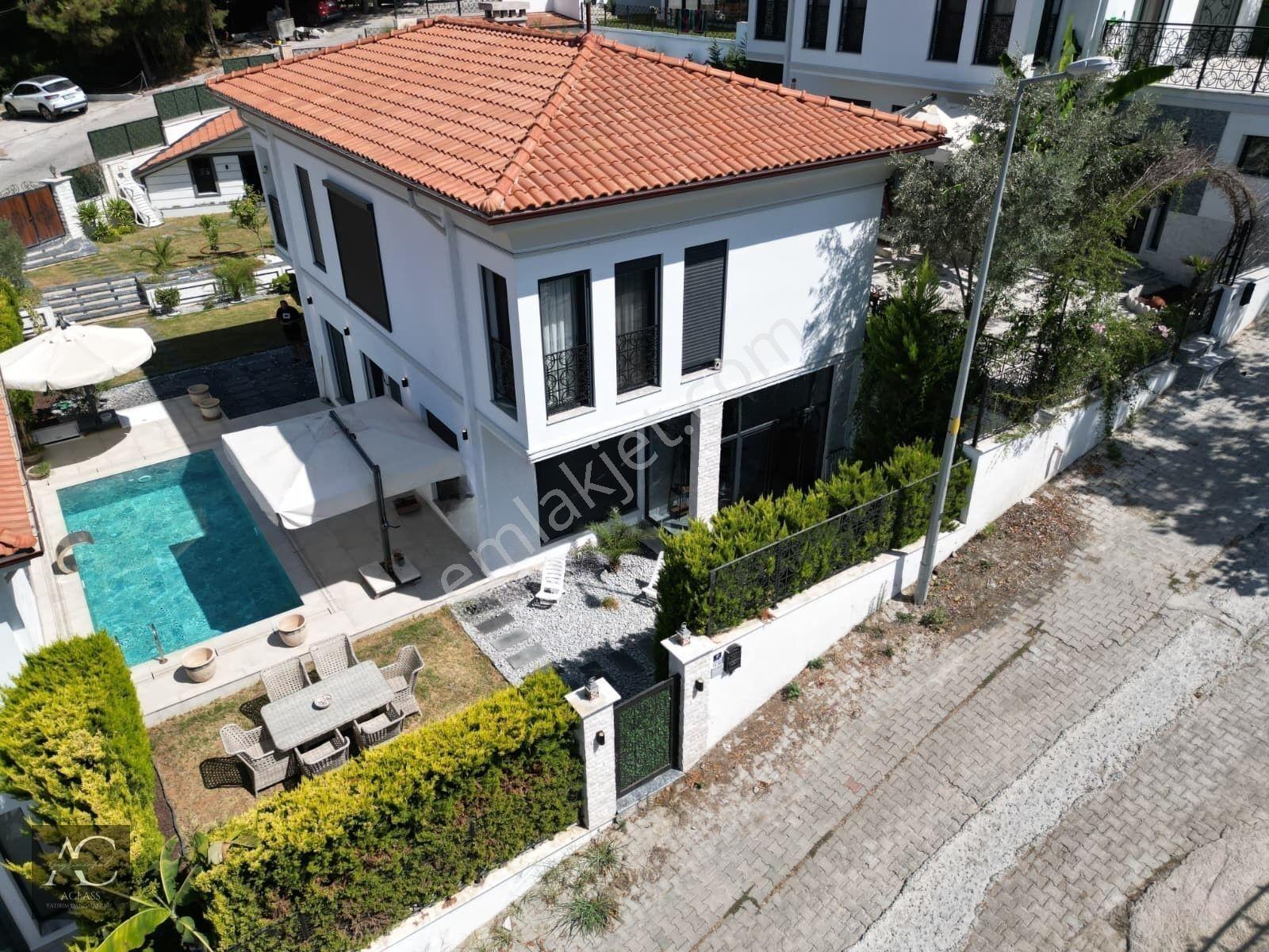 Doğa İle İç İçe-özel Havuz-otopark-550 M2-bahçe-yerden Isıtma/ısı Pompası-lüx-eşyalı-akıllı-müstakil — fotoğraf 2