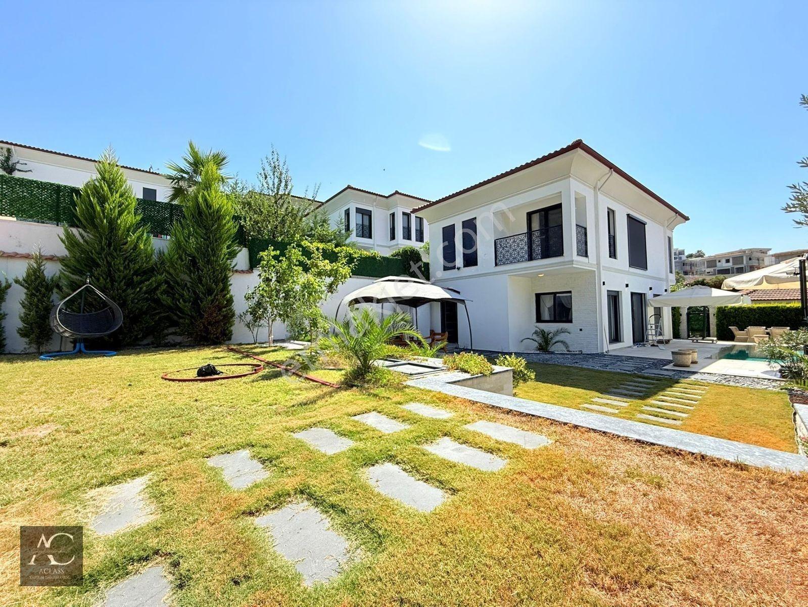 Doğa İle İç İçe-özel Havuz-otopark-550 M2-bahçe-yerden Isıtma/ısı Pompası-lüx-eşyalı-akıllı-müstakil — fotoğraf 5