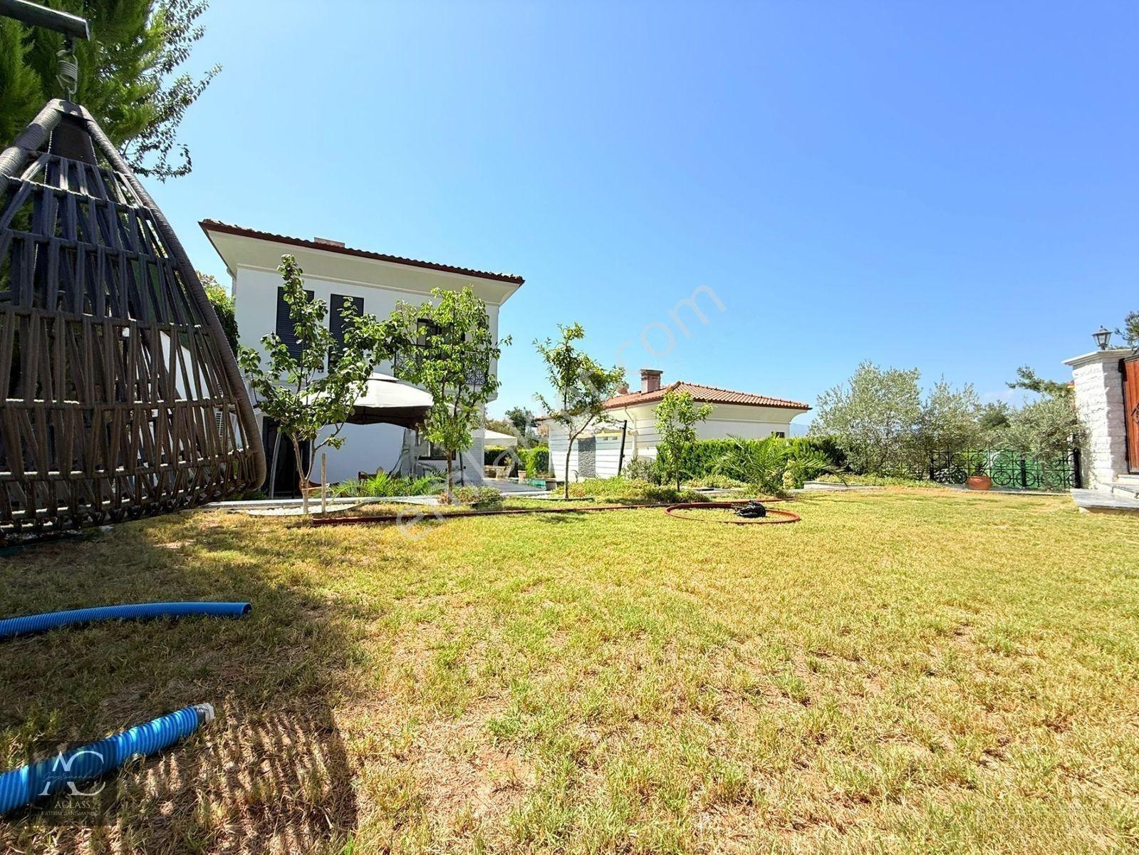 Doğa İle İç İçe-özel Havuz-otopark-550 M2-bahçe-yerden Isıtma/ısı Pompası-lüx-eşyalı-akıllı-müstakil — fotoğraf 7