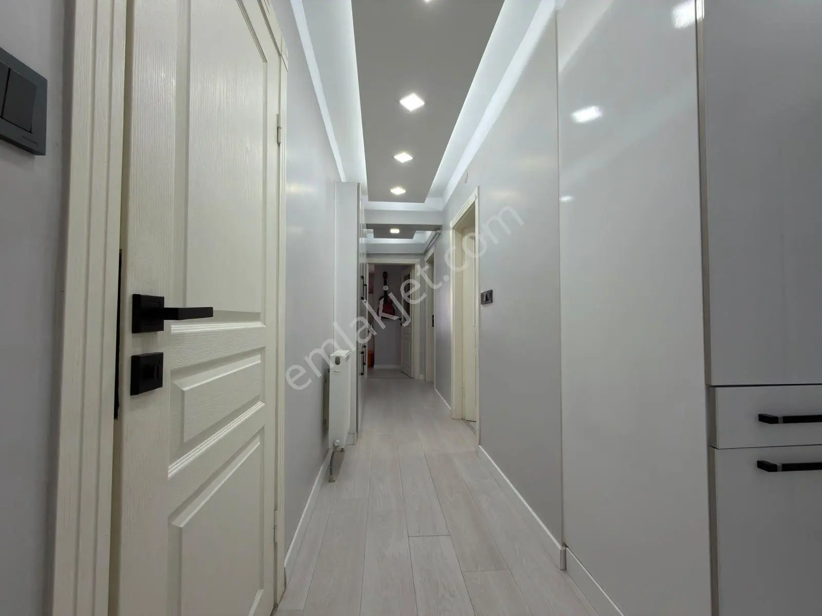 Kariyerden Ayvalıda Kök Tapu Bağımsız 3+1 Full Yapılı Asansörlü — fotoğraf 22