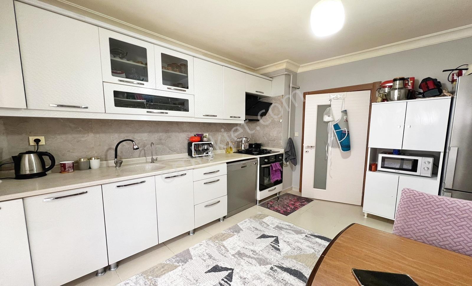 Atapark'ta Cadde Üzeri Ara Kat Asansörlü Kelepir 3+1 Daire — fotoğraf 30