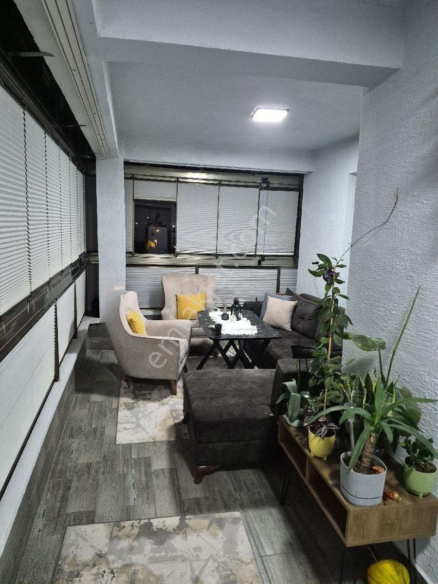 M.akif Mahalesinde Ful Yapalı Satılık Daire — fotoğraf 2