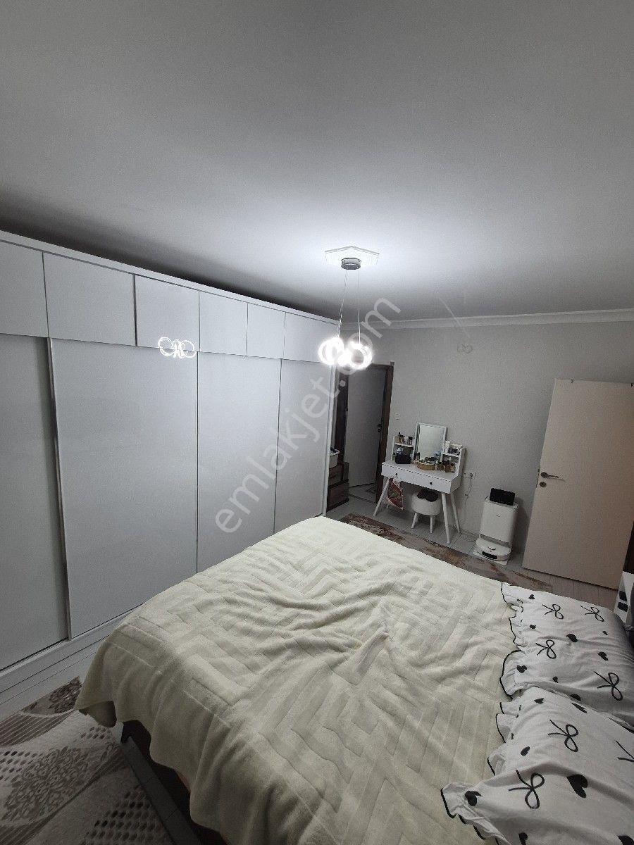 M.akif Mahalesinde Ful Yapalı Satılık Daire — fotoğraf 11