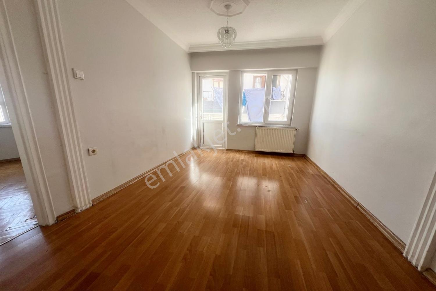 Kuşcağız Kartaltepe Cadde Dibi Ara Kat Ön Cephe Kupon 3+1 Daire — fotoğraf 16