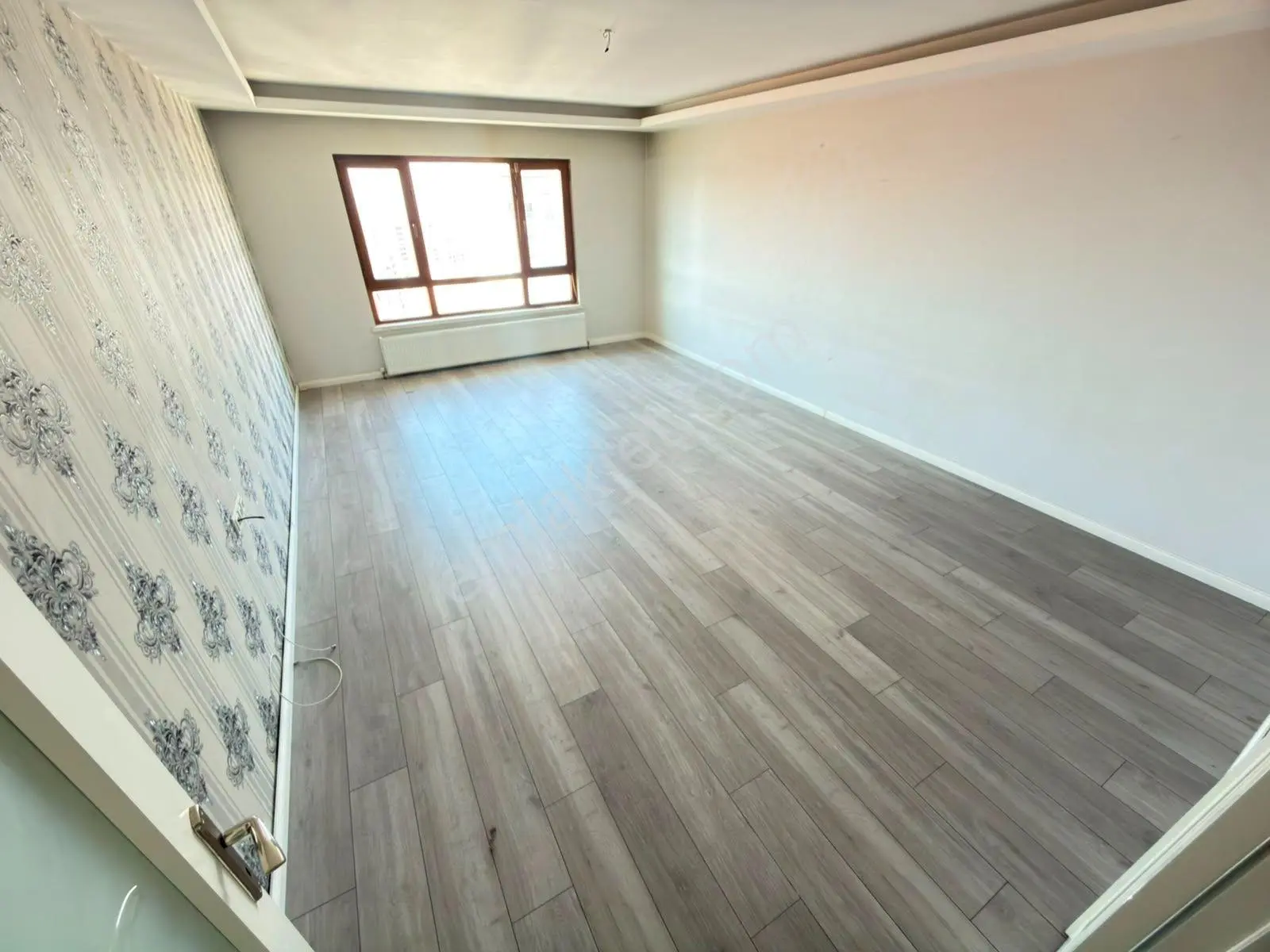 Kariyer'den Site İçinde Yüksek Katta Balkonlu Manzara 3+1 Daire — fotoğraf 14