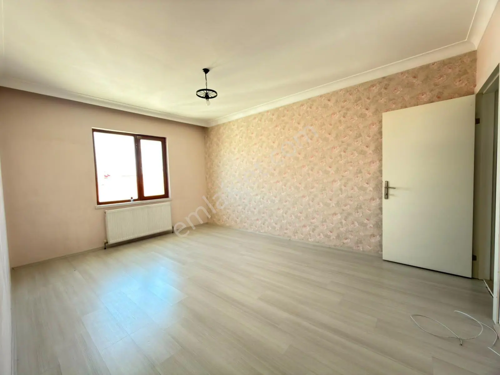 Kariyer'den Site İçinde Yüksek Katta Balkonlu Manzara 3+1 Daire — fotoğraf 29