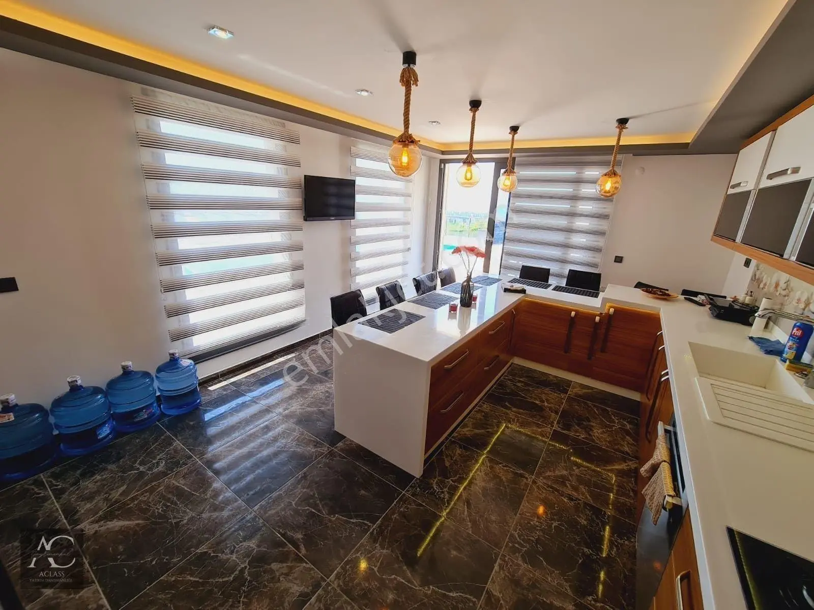 Full Manzara-acık/kapalı Havuz-sauna-bahçe-kapalı Garaj-asansor-1100 M2-7+2-tamamı Müstakıl — fotoğraf 24