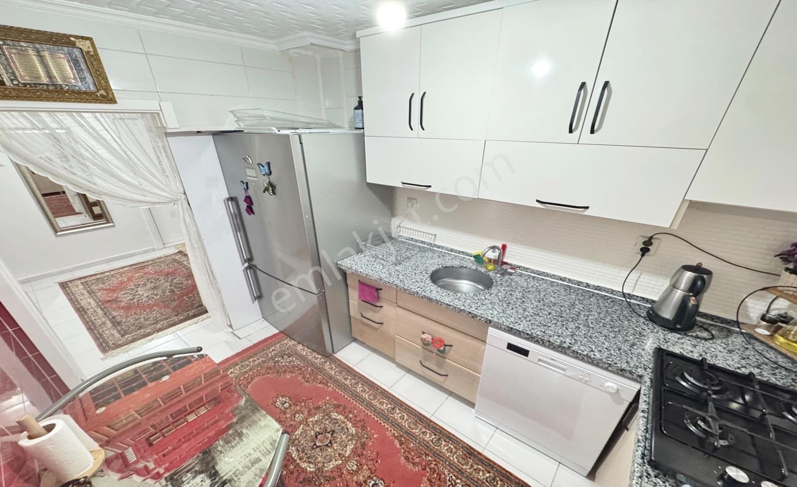 Pınarbaşı'nda Hastanelere Metroya Yakın Ara Kat 3+1 Daire — fotoğraf 34