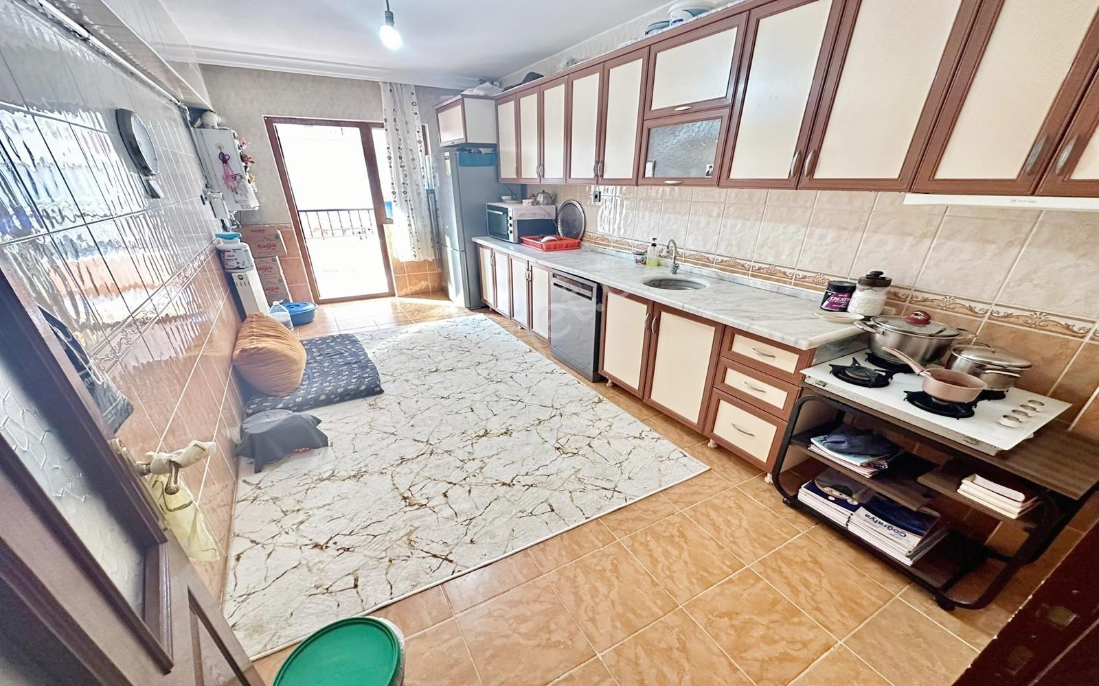 Atapark'ta Aşık Veysel Cadde Üzeri Geniş M² Ara Kat 3+1 Daire — fotoğraf 6