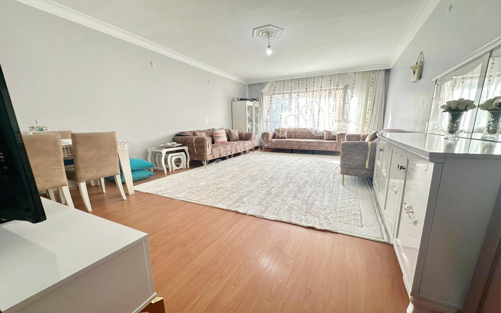 Atapark'ta Aşık Veysel Cadde Üzeri Geniş M² Ara Kat 3+1 Daire — fotoğraf 12