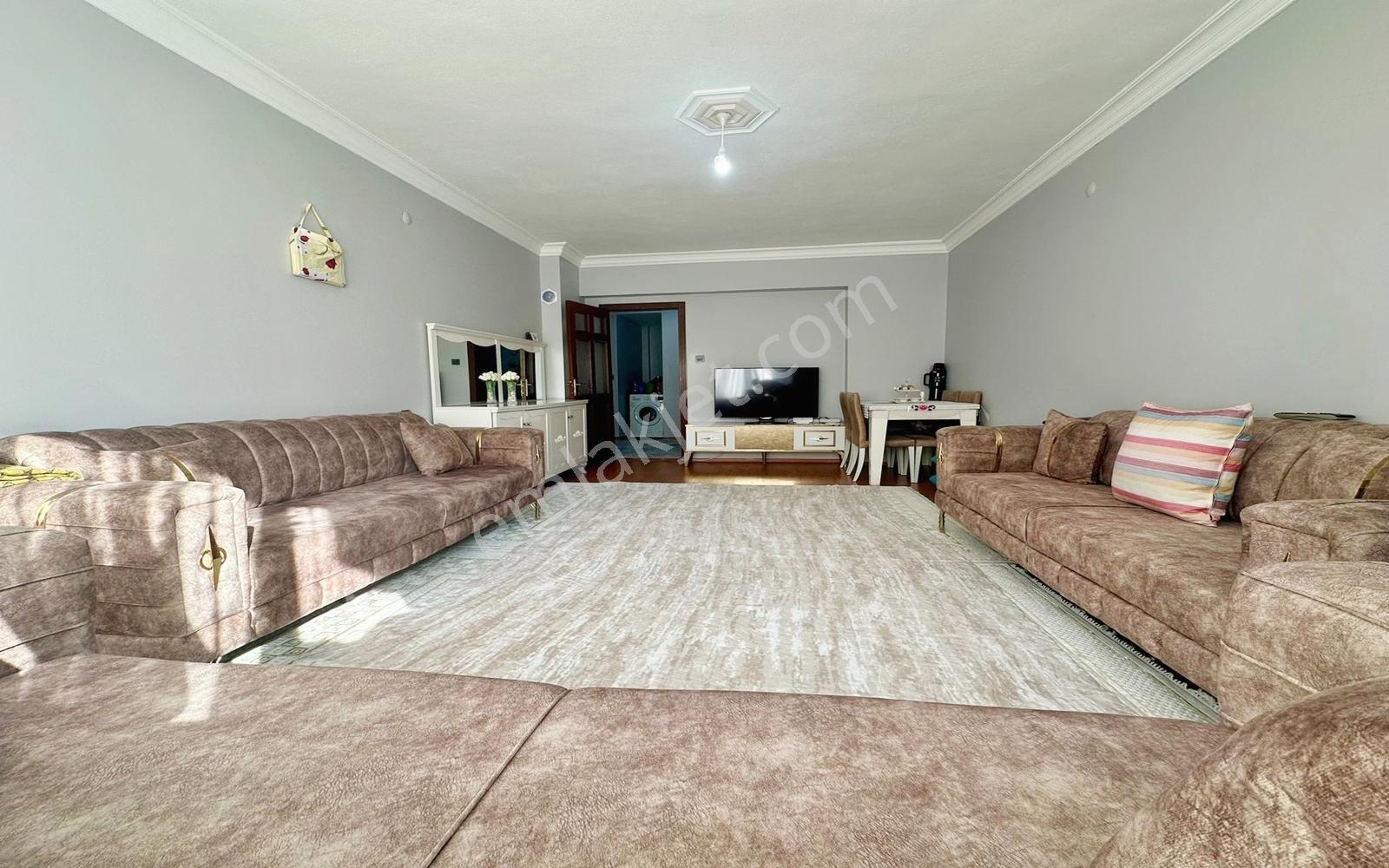 Atapark'ta Aşık Veysel Cadde Üzeri Geniş M² Ara Kat 3+1 Daire — fotoğraf 14