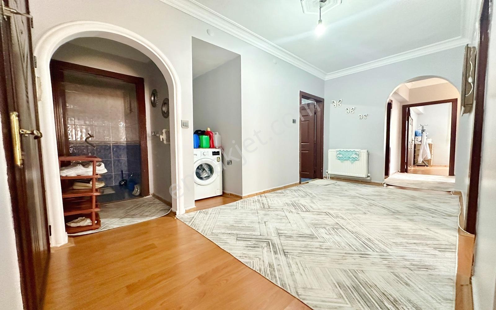 Atapark'ta Aşık Veysel Cadde Üzeri Geniş M² Ara Kat 3+1 Daire — fotoğraf 16