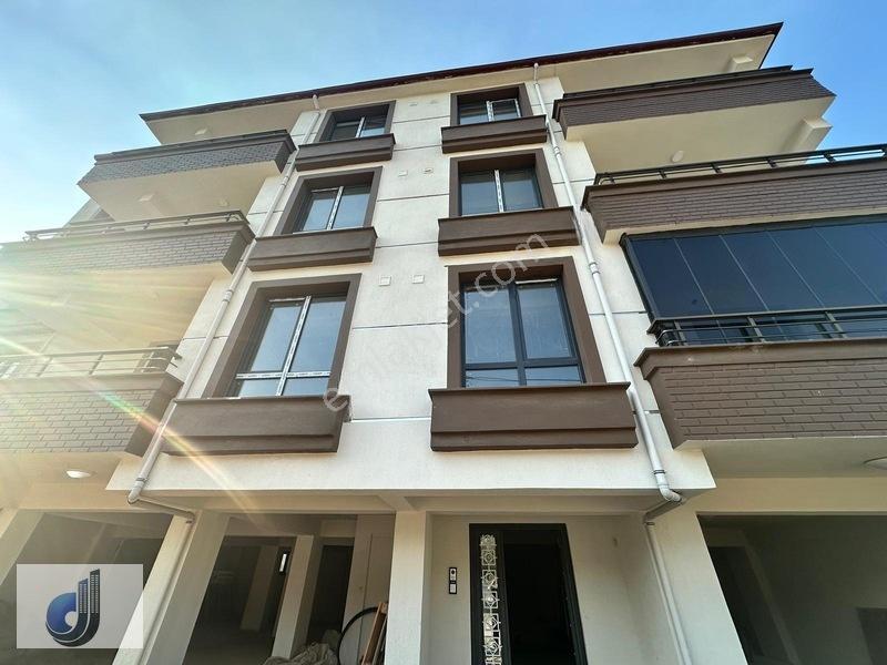Hürriyet Mahallesi Sanayi Üzerinde Satılık Sıfır Daire — fotoğraf 7