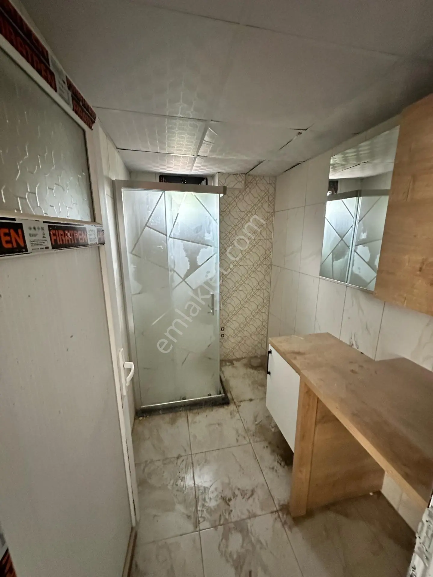 Uyar Gayrimenkulden Aliağa Merkezde Satılık 1+1 Daire — fotoğraf 8