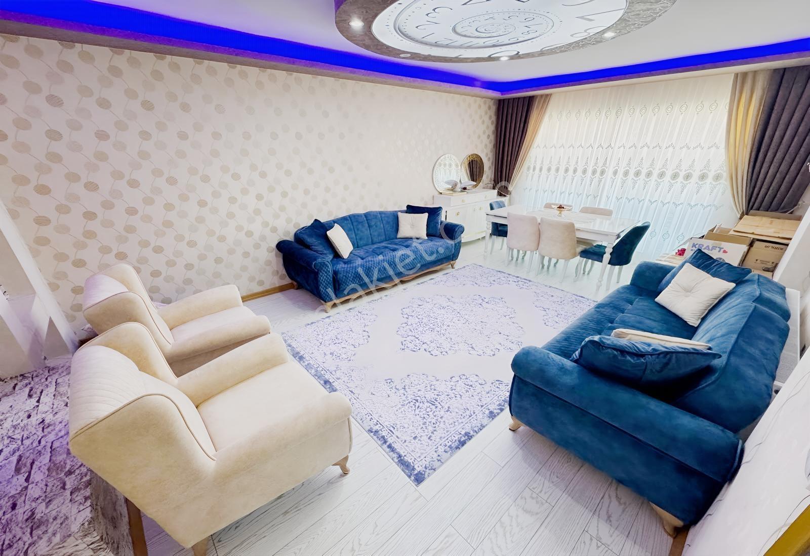 Yükseltepe'de Ön Cephe Full+full Yapılı Teras Balkonlu 3+1 Daire — fotoğraf 9