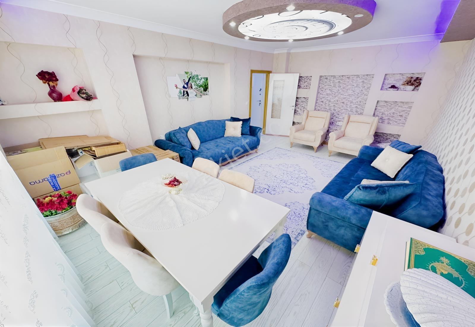 Yükseltepe'de Ön Cephe Full+full Yapılı Teras Balkonlu 3+1 Daire — fotoğraf 11