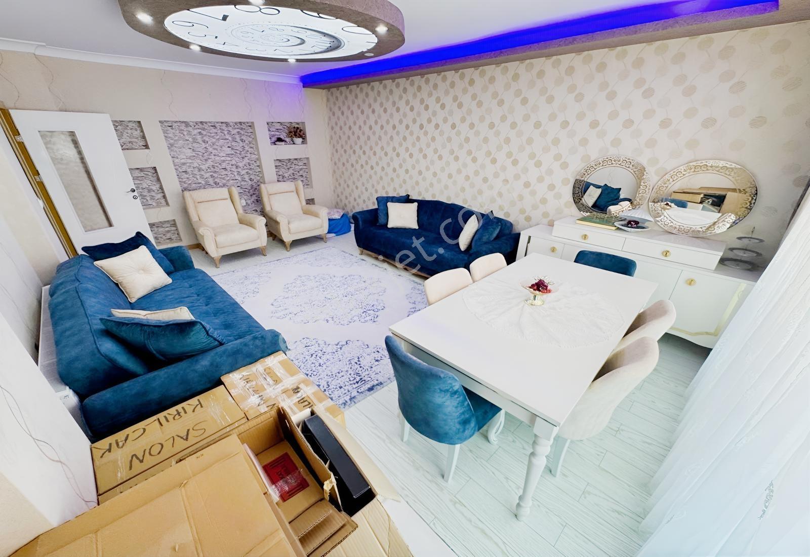 Yükseltepe'de Ön Cephe Full+full Yapılı Teras Balkonlu 3+1 Daire — fotoğraf 13